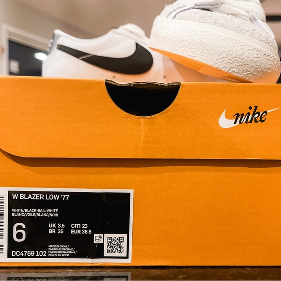 Women size 6 Blazers Low ‘77 - Picture 2 of 6